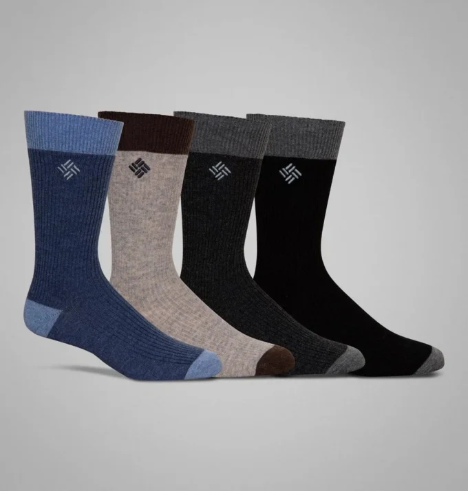 Calcetines básicos con textura para hombre – Paquete de 4
