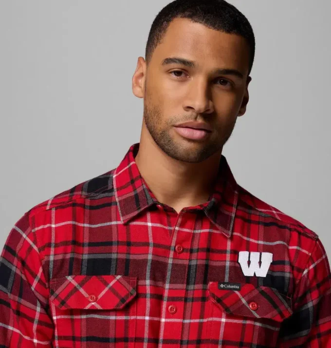 Camisa de manga larga de franela Collegiate Flare Gun™ para hombre – Wisconsin Camisa de manga larga de franela Collegiate Flare Gun™ para hombre – Wisconsin