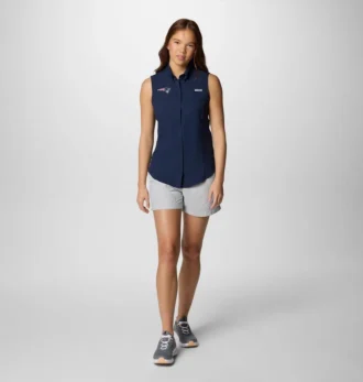 Camisa sin mangas PFG Tamiami™ para mujer – New England Patriots