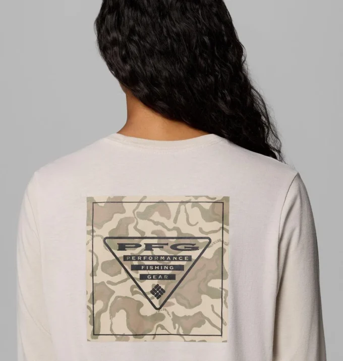 Camiseta de manga larga con estampado PFG Uncharted™ para mujer Camiseta de manga larga con estampado PFG Uncharted™ para mujer