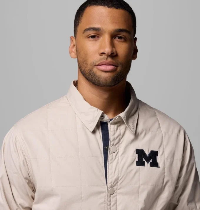 Chaqueta camisa acolchada Collegiate Campus Roam™ para hombre – Michigan