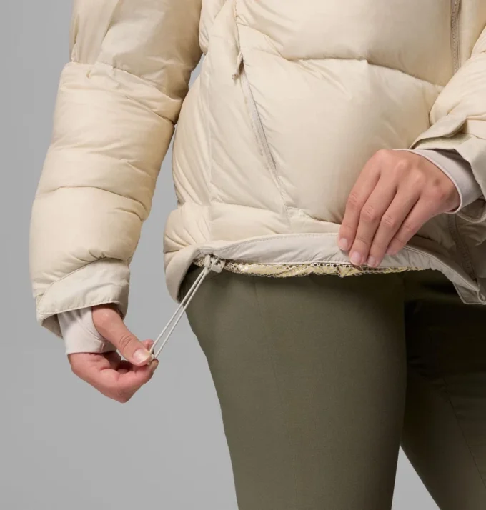 Chaqueta con capucha y plumón Cloudview™ para mujer Chaqueta con capucha y plumón Cloudview™ para mujer