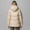 Chaqueta con capucha y plumón Cloudview™ para mujer Chaqueta con capucha y plumón Cloudview™ para mujer