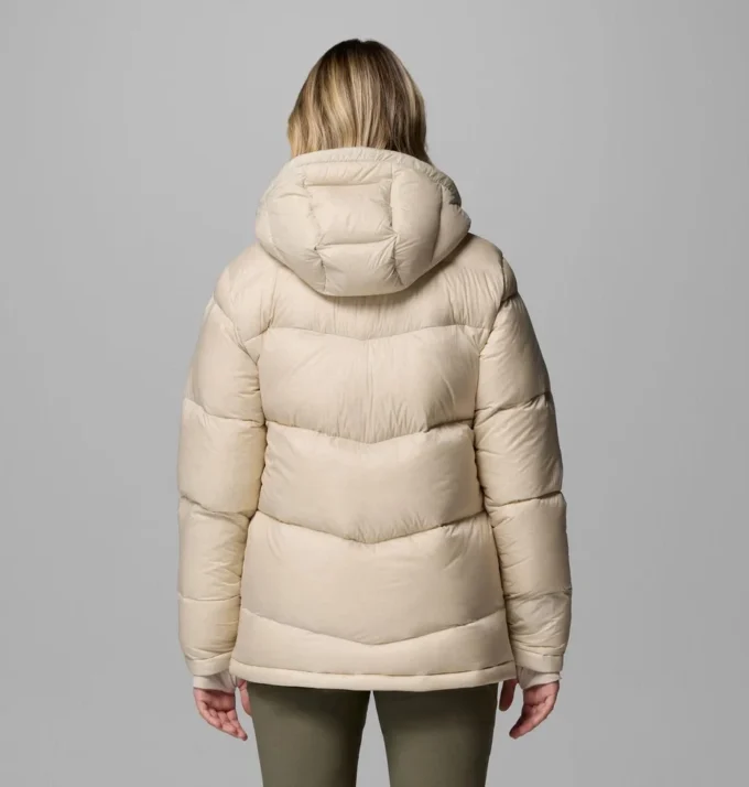 Chaqueta con capucha y plumón Cloudview™ para mujer Chaqueta con capucha y plumón Cloudview™ para mujer