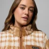 Chaqueta con cremallera completa y estampado West Bend™ para mujer – Tallas grandes Chaqueta con cremallera completa y estampado West Bend™ para mujer – Tallas grandes
