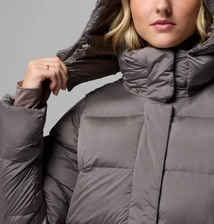 Chaqueta larga con capucha Amaze Puff™ para mujer Chaqueta larga con capucha Amaze Puff™ para mujer