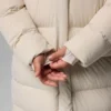 Chaqueta larga con capucha Amaze Puff™ para mujer – Tallas grandes Chaqueta larga con capucha Amaze Puff™ para mujer – Tallas grandes