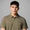 Polo utilitario Men Tech Trail™